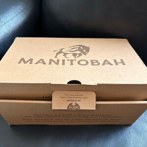 Manitobah Women's Renew Clog Slippers - Sold Out - NWT - in box
